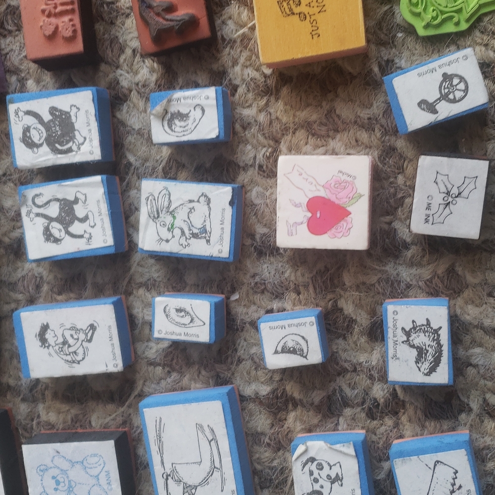 stamps - Picture 6 of 12